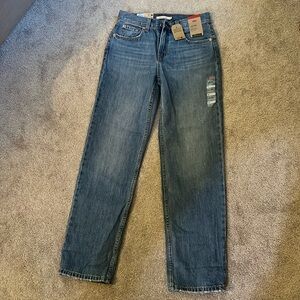 NWT Levi’s Low Pro Straight jeans
